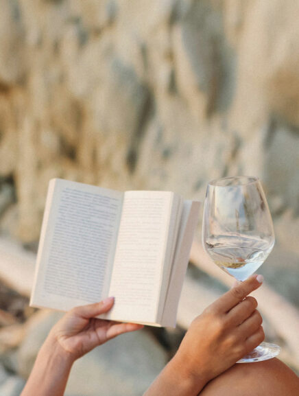 Book Tips from the Community to change your perspective on life | Evano Magazine